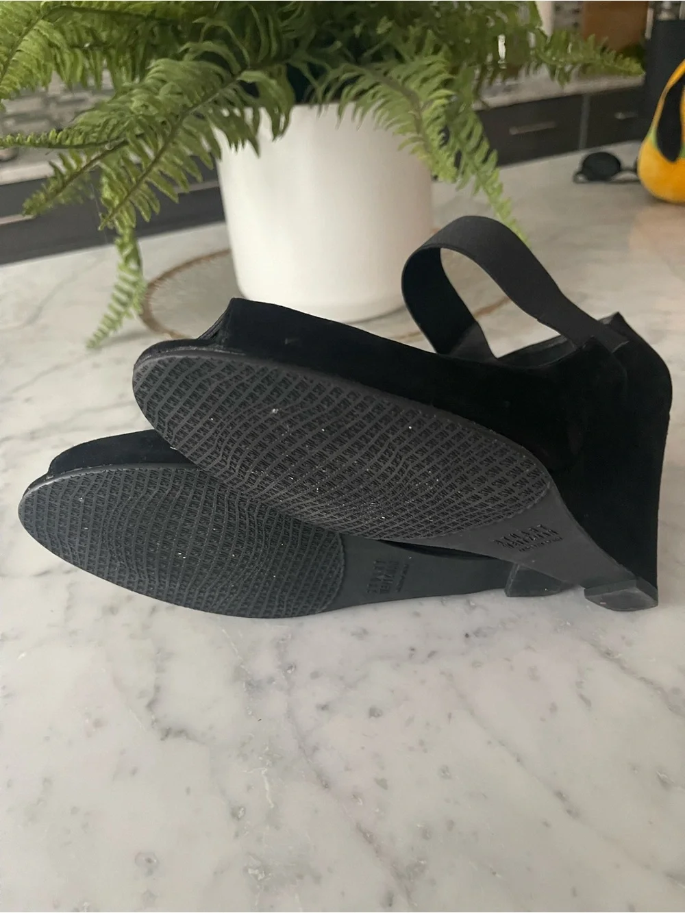 Black Suede Wedge Mary Jane Pumps - Women Size 10,5 - Picture 6 of 8